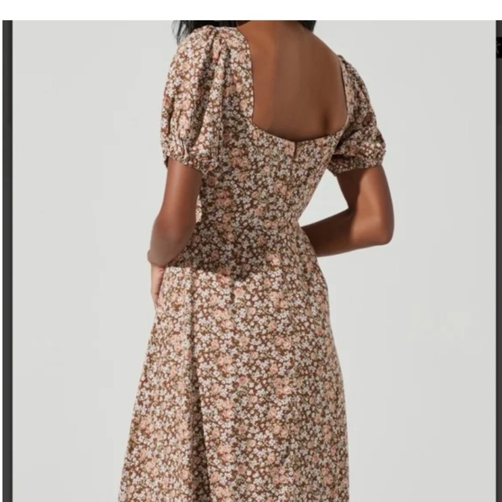NWT - ASTR Brown Floral Midi Dress